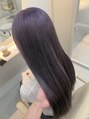 シダ(sida SAIIN)&nbsp;透明感ある、ラベンダーグレージュブリーチ回数必須
