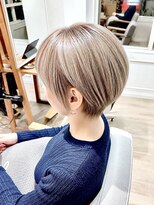 ヌフ(neuf)&nbsp;大人かわいい丸みショート×ミルクティーベージュ