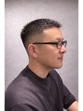 ワンワンオー バーバーショップ 長浜店(@110 BARBER SHOP) 30代からの「清潔感」を作るベリーショート