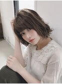 抜け感ミディボブ
