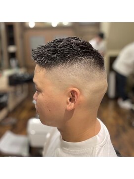 ピーキーズ 小倉店(Peaky's) やりすぎhigh fade