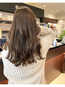 カミエ(kamie) ＊馴染むベージュハイライト 透明感 ロング 三宮美容室 神戸