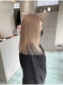 【EIGHT 豊崎】お客様スタイル_ミディアム×ホワイトベージュ
