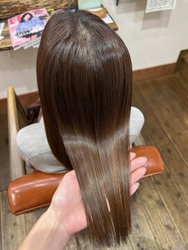 ル コワン ククー(Le coin coucou) 酸性ストレート