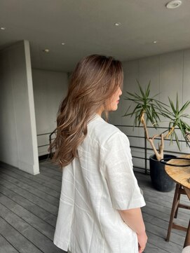 リバレッジ 広尾(Leverage) 大人海外レイヤービーチハイライト：Mao Shibasaki