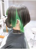 ウルフカット/インナーカラー/グリーンカラー/黒髪