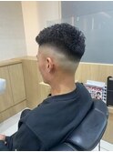 スキンフェードバーバーカットで男気スタイルj1名護大東
