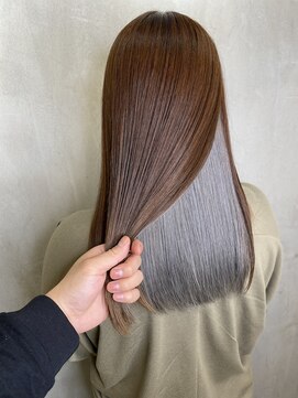 アンダーバーホワイトモデ 河内長野(_WHITE mode) 髪質改善インナーカラーイヤリングカラーレイヤーカット