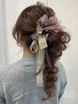 カリーノ 表参道(CARINO) 編みおろしポニー