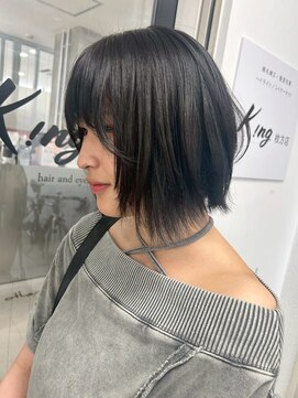 キング 心斎橋店(K!ng) ハイライトカラーミルクティーベージュレイヤーカット