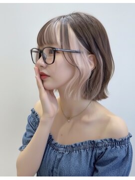 ヴィム ヘアー 宜野湾店(VIM hair) デザインが可愛い♪インナーカラー×切りっぱなしボブ◎