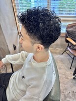 ソウス(SOURCE)&nbsp;刈り上げ無造作パーマ　植木涼太