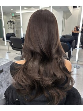 アルドーレヴェントホリエ(Ardore vento horie) ブリーチなしダブルカラーで作るアッシュブラウン♪10代20代30代