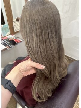 イタクラ 赤道店 (ITAKURA) ダブルカラー／グレージュ／ミルクティーベージュ／ベージュカ