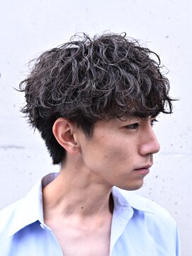 フィフス 渋谷(fifth) 今流行りの無造作刈り上げ波巻きツイストスパイラルパーマ