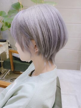 デイズ(days) イメチェンくびれショートカット グレーベージュ jinguumae days