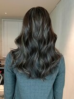 ヨロ 小岩(YOLO) ハイライトカラーミルクティーベージュケアブリーチダブルカラー