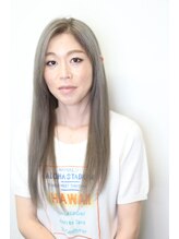 アンダーバーホワイトモデ 河内長野(_WHITE mode) 小原 朋子