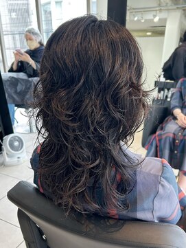 アクアオモテサンドウ(ACQUA omotesando) ＊くびれミディアムウルフパーマヘア！ウルフミディアムパーマ