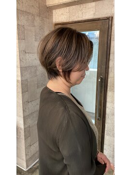 プラグ ヘアーデザイン 大名店(PLUG hair design) ショートボブ/ショートヘア/脱白髪染め/白髪ぼかし/髪質改善