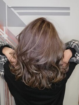 パーク(PARK.umeda) アッシュベージュ