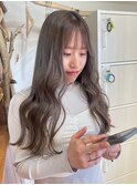 外国人風ハイライトゆるウェーブロング