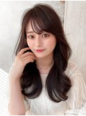 自然なふんわりロングヘア