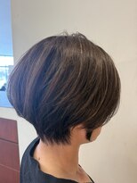 テン(TEN)&nbsp;ナチュラルでキレイなショート