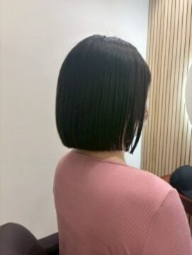 ロウ 町田(ROW) 働く大人女性の為のカット×カラー【ROW町田】