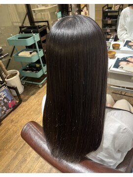 ディフィー 渋谷(defi) 急な雨や湿気に打ち勝つ縮毛矯正！