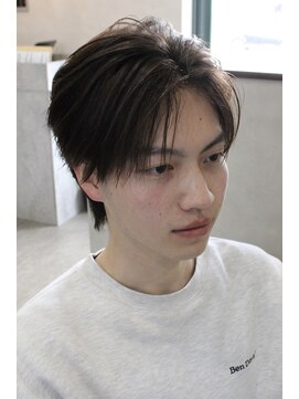 ウォルク(WOLK) センターパート/こぼれバング/毛流れパーマ/ニュアンスパーマ