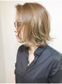 ミントベージュカラー
