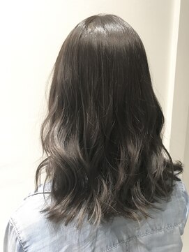 フェリア 渋谷(Feria) 【filo by Feria 渋谷】☆グレイジュカラー☆Gishi