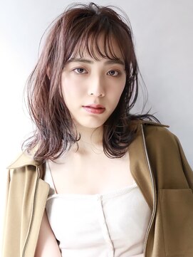 ザビー(THE B) 【本八幡 The B】束感で見せるウェットミディ