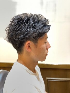 ヒロギンザバーバーショップ 神楽坂店(HIRO GINZA BARBER SHOP) 七三パーマスタイル