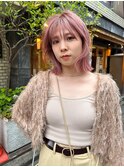 ピンクベージュ×ボブ