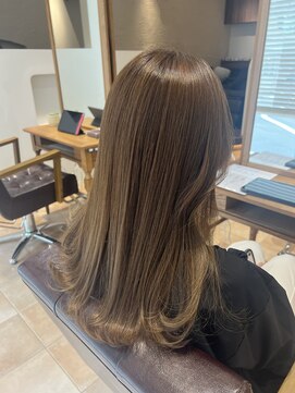 アマレット(Amaretto) ブラウンベージュ