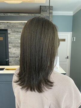 ディア(Dia) 大人気☆赤み消し！オリーブカラー