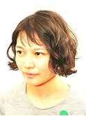 短い前髪とＡラインでフレンチカジュアルヘアー
