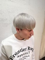 アジールヘア 池袋東口店(agir hair)&nbsp;メンズ人気ベリーショートハイトーンホワイトシルバー池袋