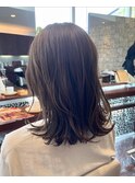ミントベージュ