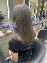 ケンジ 横須賀中央(KENJE)&nbsp;ブリーチ1回で出来るシルバーカラー♪