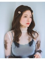 イーズ(EAZE)&nbsp;くびれミディアムレイヤー韓国ヘア前髪カット