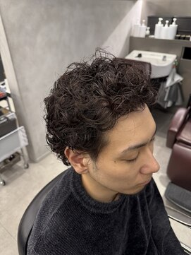 グルーマーズトウキョウ(GROOMER/S TOKYO) 【GROOMER/S 丸山】 ラウルカール パーマ スペインカール