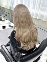 スウィープ(sweep)&nbsp;ハイトーン/ベージュカラー