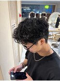 シャドウパーマ×束感スタイルでこなれメンズヘア