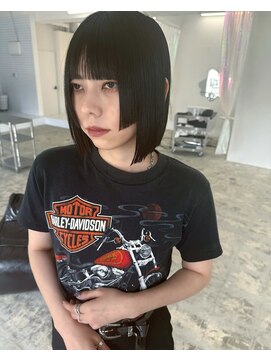 スーパーシーン(SUPER SCENE) ミディアムヘア/暗めカラー/グランマッシュ/宜野湾