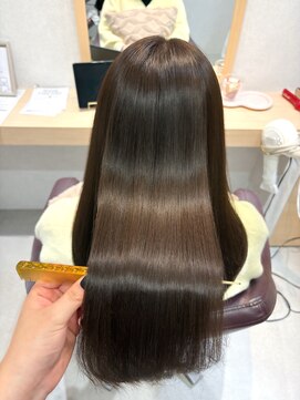 うる艶ほんのりオリーブブラウンで艶髪に！！【千葉】