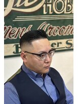 リルホビーズメンズグルーミング(Lil Hobbys Men's Grooming)&nbsp;＜理容室＞＜バーバー＞サイドパートスキンフェード