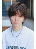 リークフー(Ree cu fuu)&nbsp;シースルーマッシュと緩めのスパイラルパーマで色気メンズヘア